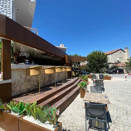 Cat Kapi Alacati Отель *